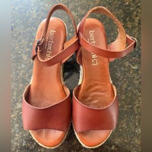 Bertuchi Brown Leather Espadrille Platform Sandals Made in Spain EU 39 US 8.5